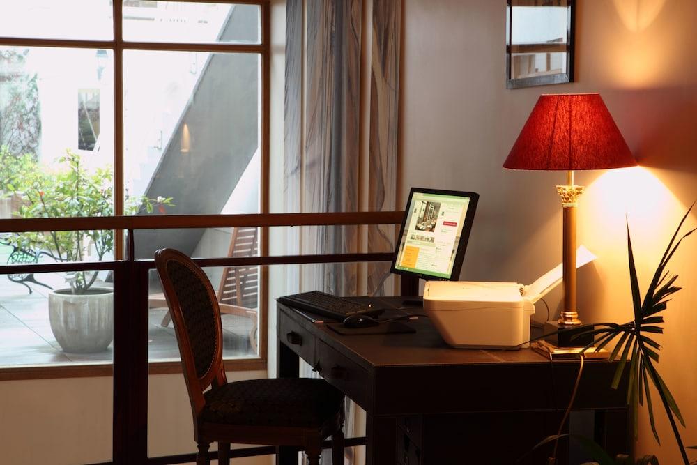 Amiral Hotel Παρίσι Εξωτερικό φωτογραφία